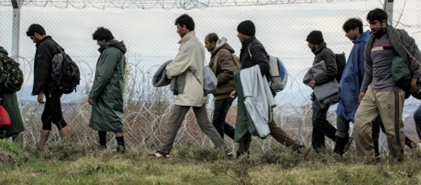 ΕΚΤΑΚΤΟ: Μετέφεραν μέσα στη νύχτα εκατοντάδες αλλοδαπούς στο ΚΥΤ Φυλακίου του Έβρου - Λαϊκή οργή